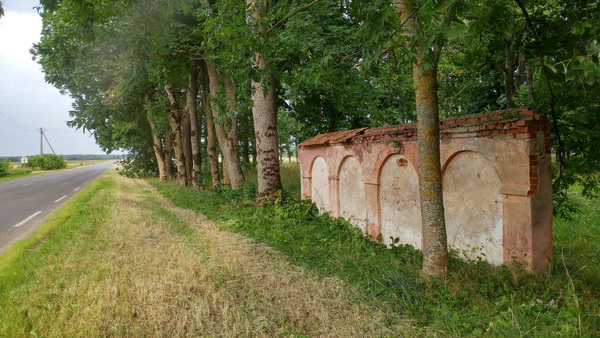 Alte Mauer Raguvele Herrenhaus Raguvele Herrenhaus Reste Mauer