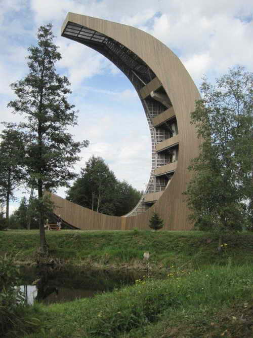 Aussichtsturm bei Birzai Litauen Kirkilai Turm in Birzai