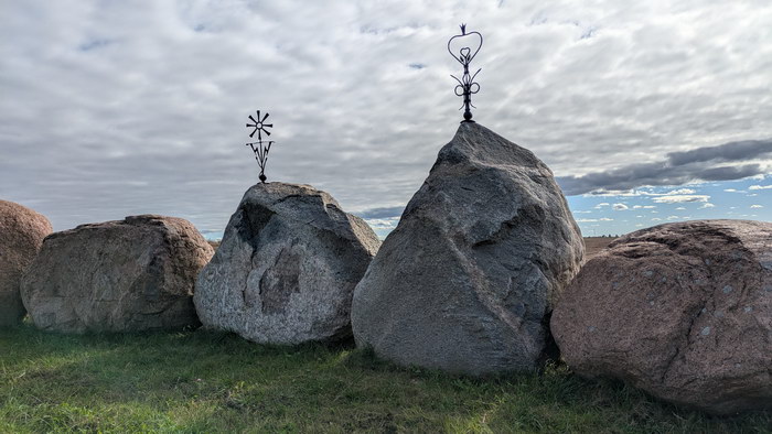 Bistrampolis Steinstrasse Grabzierden