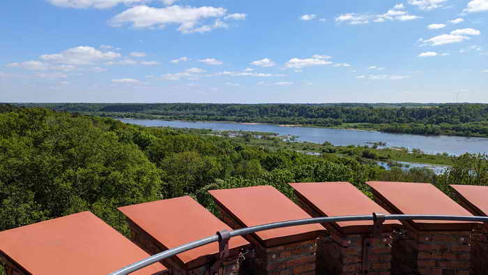 Blick vom Turm des Schloss Raudone Memel hoch