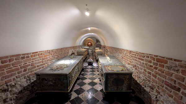 Sigismund II. August Grabstaette in Krakau