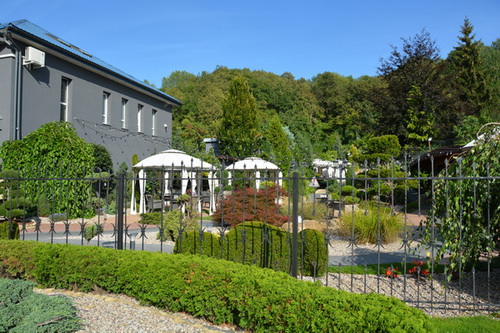 Garten Kaunas Restaurant Floros Simfonija Kaunas Restaurant Floros Simfonija