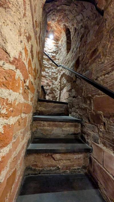 Kaunas Rathaus Ganz alte Treppengänge