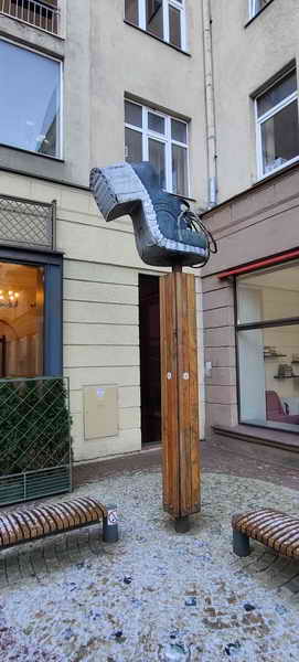 Siauliai Schuhgeschaeft Symbole