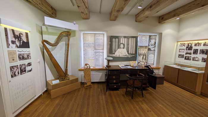Vydunas Museum Vydunas Harfe