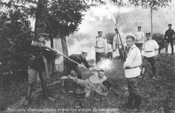 Soldaten nehmen litauischen Bücherschmuggler fest Russische Soldaten Grenze Litauen