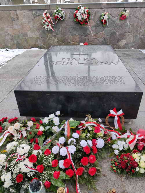 Josef Pilsudski grab Vilnius