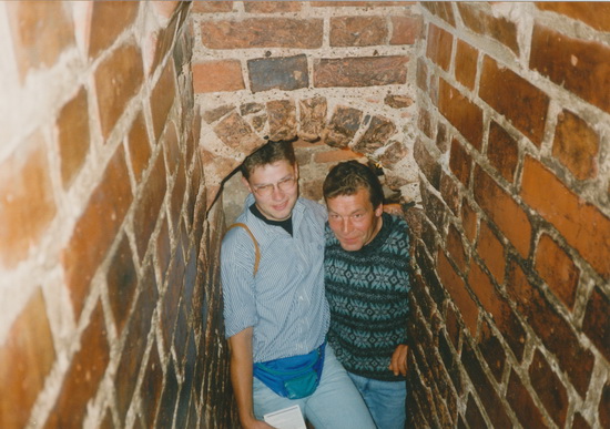 Lokys Restaurant Vilnius Kellereingang Litauen Vilnius Lokys Algis Servas